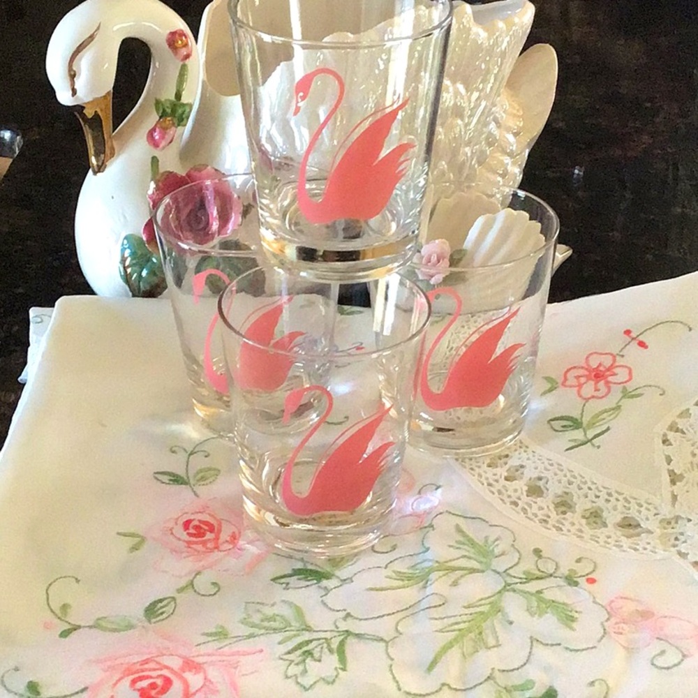 4-Piece Swan Galsses